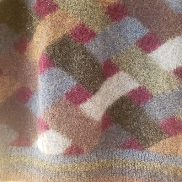 Peruvian 100% Alpaca wool sweater, size s - Picture 3 of 4